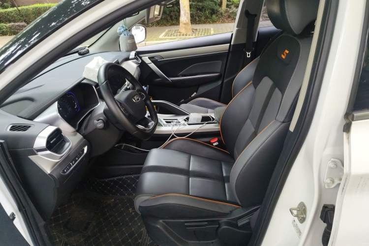 Used Geely Auto Coolray 2023 1.5T DCT Diamond Edition Left Front Seat