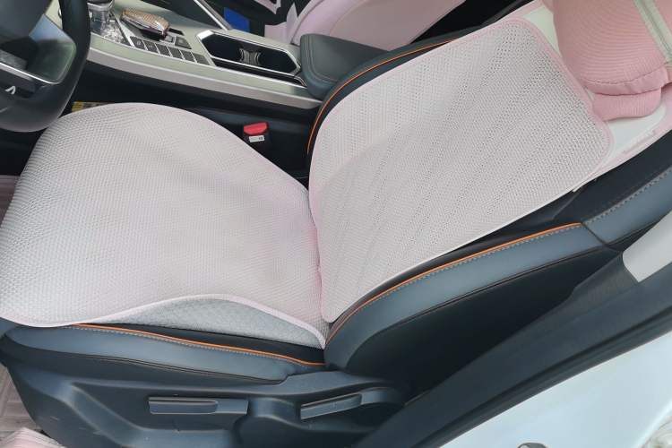 Used Geely Auto Coolray 2023 1.5T DCT Platinum Edition Left Front Seat