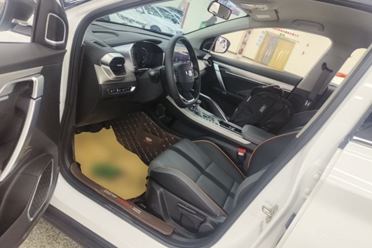 Used Geely Auto Coolray 2023 1.5T DCT Diamond Edition Left Front Seat