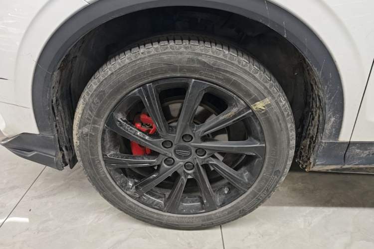 Used Geely Auto Coolray 2023 1.5T DCT Diamond Edition Left Front Wheel Hub