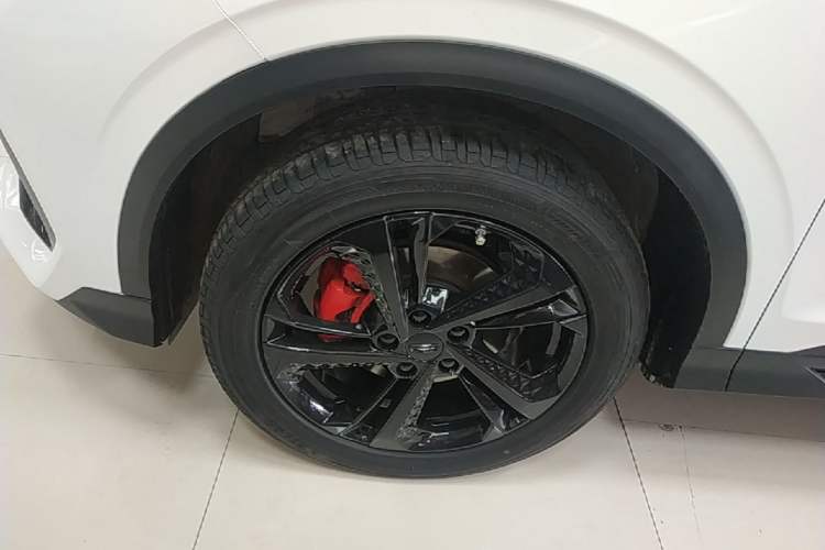Used Geely Auto Coolray 2023 Bin Yue COOL 1.5TD DCT Champion Edition Left Front Wheel Hub