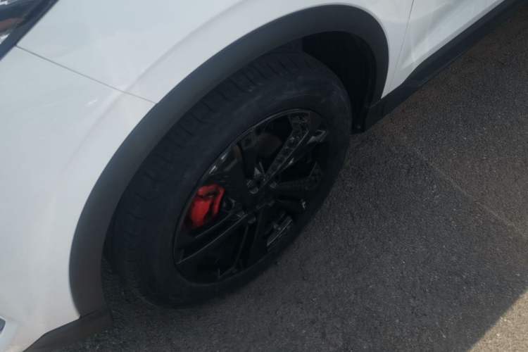 Used Geely Auto Coolray 2023 Bin Yue COOL 1.5TD DCT Champion Edition Left Front Wheel Hub