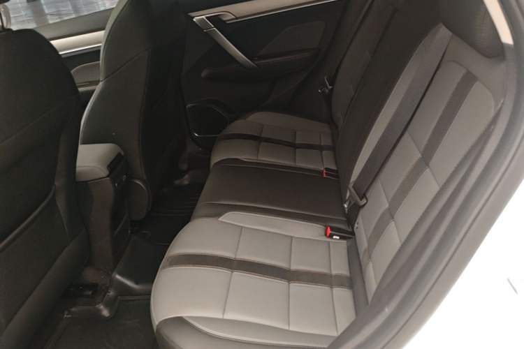Used Geely Auto Coolray 2023 1.5T DCT Platinum Edition Left Rear Seat
