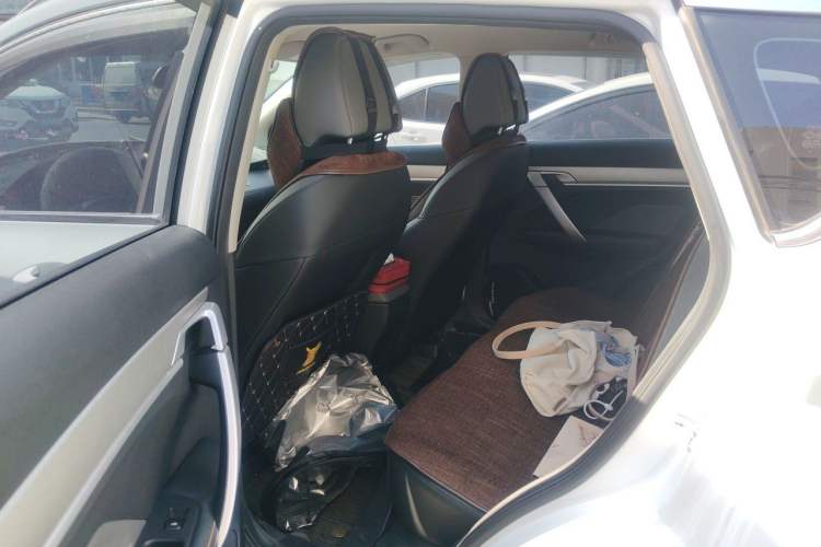 Used Geely Auto Coolray 2023 1.4T Manual Gold Edition Left Rear Seat