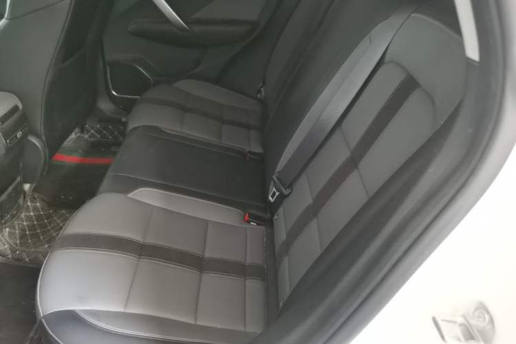 Used Geely Auto Coolray 2023 1.5T DCT Diamond Edition Left Rear Seat