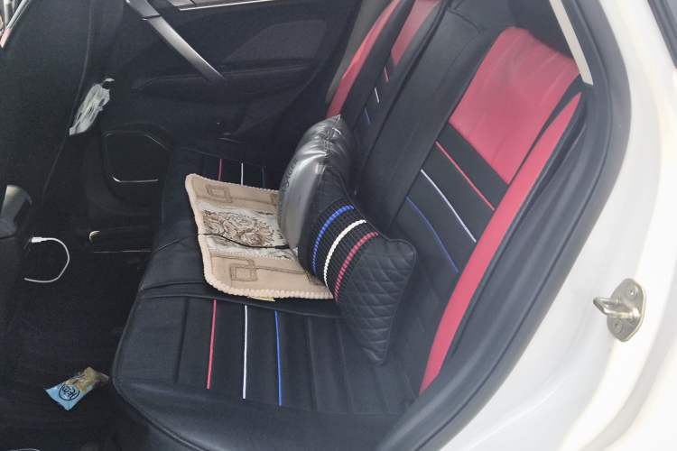 Used Geely Auto Coolray 2023 1.5T DCT Diamond Edition Left Rear Seat