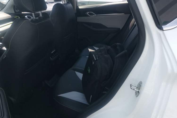Used Geely Auto Coolray 2023 Bin Yue COOL 1.5TD DCT Champion Edition Left Rear Seat