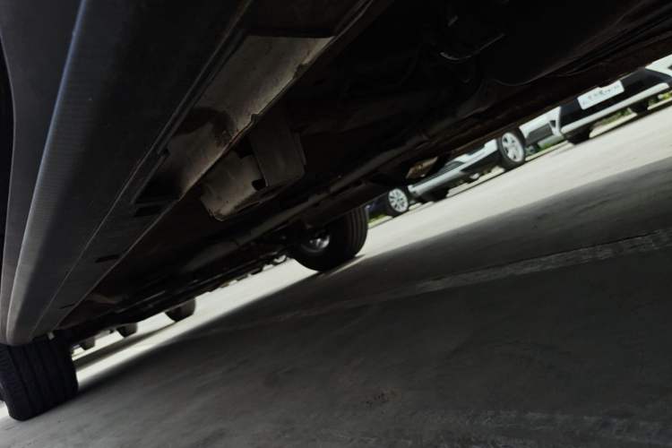 Used Geely Auto Coolray 2023 1.5T DCT Platinum Edition Left Side Sill