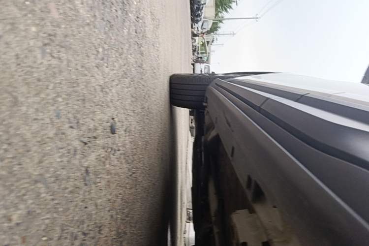 Used Geely Auto Coolray 2023 1.5T DCT Diamond Edition Left Side Sill