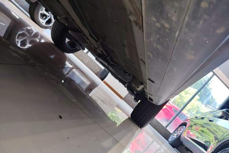 Used Geely Auto Coolray 2023 1.5T DCT Diamond Edition Left Side Sill