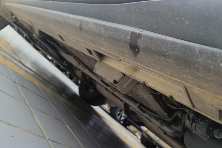 Used Geely Auto Coolray 2023 1.5T DCT Platinum Edition Left Side Sill