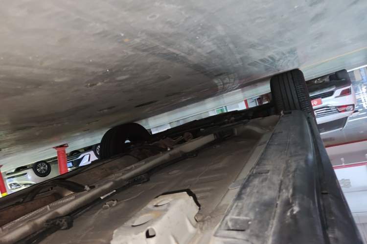 Used Geely Auto Coolray 2023 1.5T DCT Platinum Edition Left Side Sill