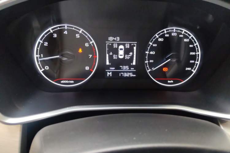 Used Geely Auto Coolray 2023 1.4T Manual Gold Edition Odometer Close Up