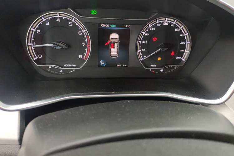 Used Geely Auto Coolray 2023 1.5T DCT Platinum Edition Odometer Close Up