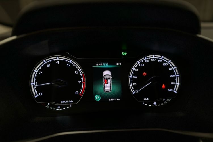 Used Geely Auto Coolray 2023 1.5T DCT Platinum Edition Odometer Close Up