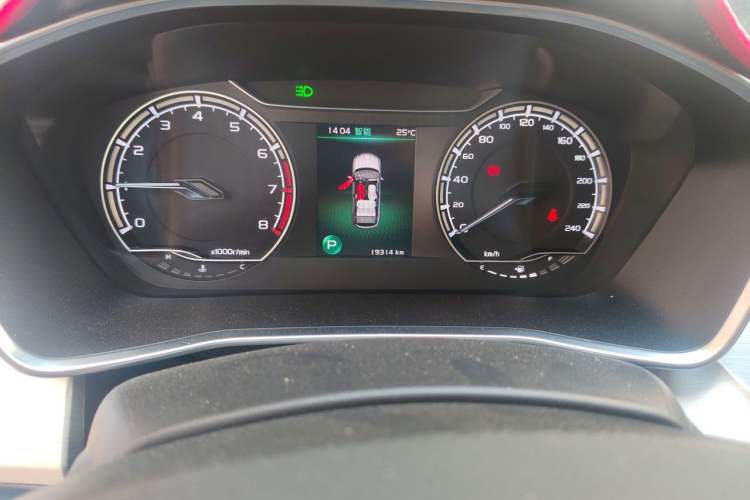 Used Geely Auto Coolray 2023 1.5T DCT Platinum Edition Odometer Close Up
