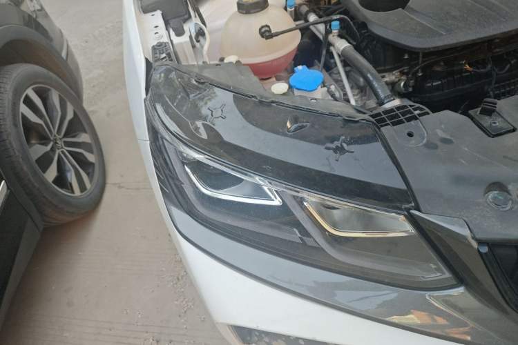Used Geely Auto Coolray 2023 1.5T DCT Diamond Edition Right Front Headlight