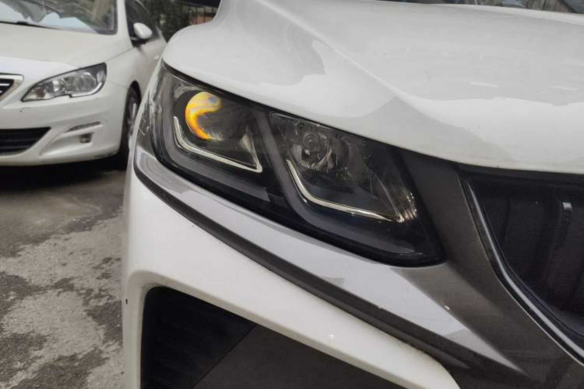 Used Geely Auto Coolray 2023 1.5T DCT Platinum Edition Right Front Headlight