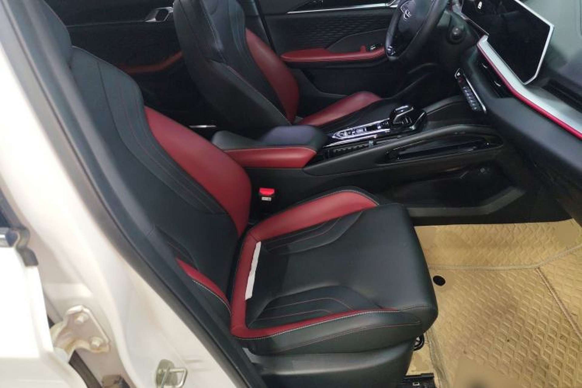 Used Geely Auto Coolray 2023 Bin Yue COOL 1.5TD DCT Champion Edition Right Front Seat