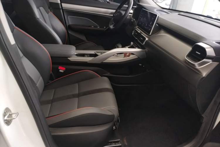 Used Geely Auto Coolray 2023 1.5T DCT Platinum Edition Right Front Seat