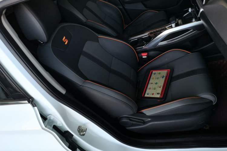 Used Geely Auto Coolray 2023 1.5T DCT Diamond Edition Right Front Seat