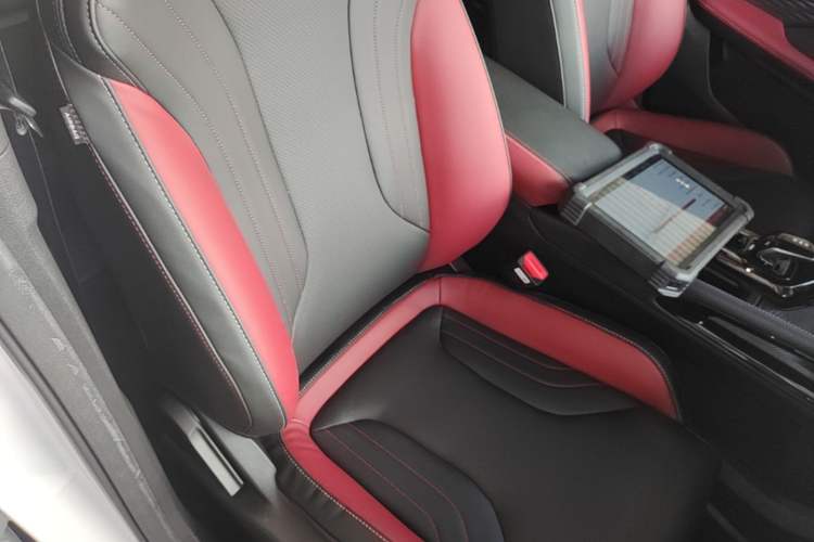 Used Geely Auto Coolray 2023 Bin Yue COOL 1.5TD DCT Champion Edition Right Front Seat