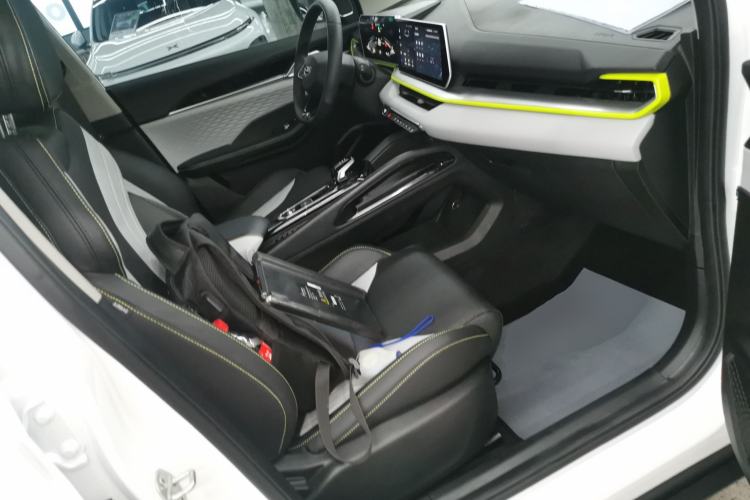 Used Geely Auto Coolray 2023 Bin Yue COOL 1.5TD DCT Champion Edition Right Front Seat