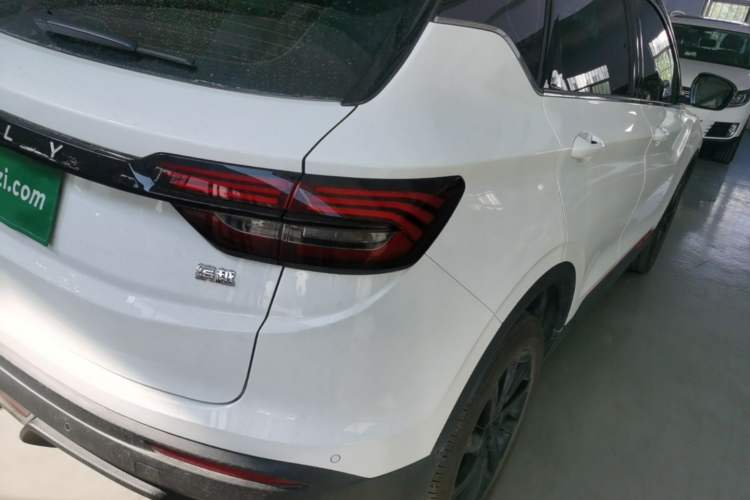 Used Geely Auto Coolray 2023 1.5T DCT Diamond Edition Right Rear Taillight