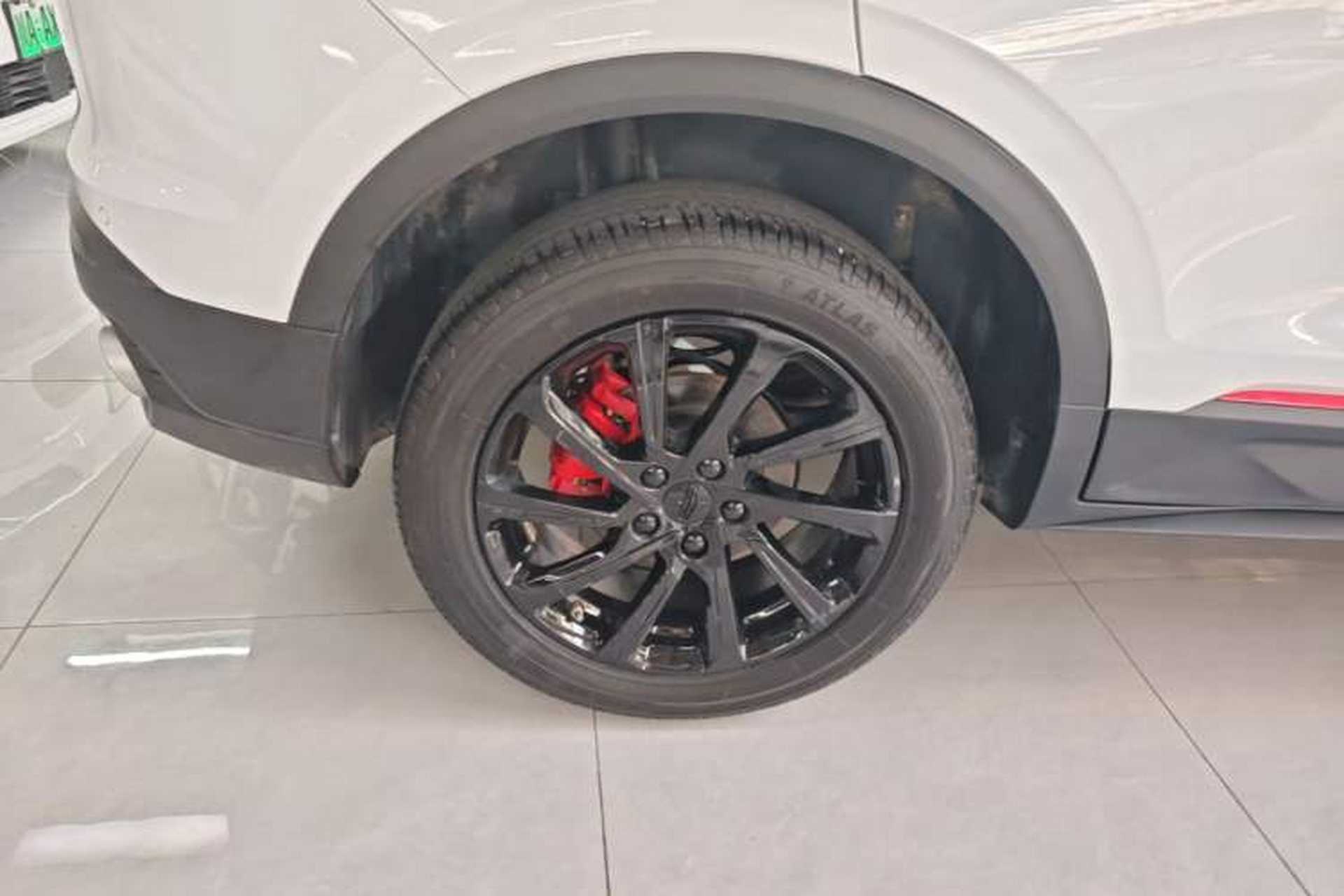 Used Geely Auto Coolray 2023 1.5T DCT Diamond Edition Right Rear Wheel Hub