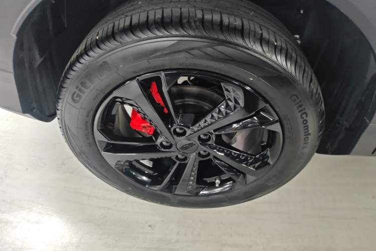 Used Geely Auto Coolray 2023 Bin Yue COOL 1.5TD DCT Champion Edition Right Rear Wheel Hub