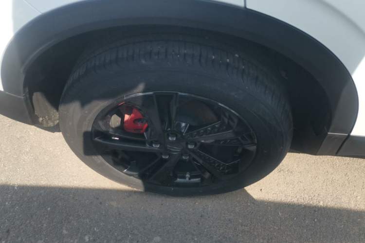 Used Geely Auto Coolray 2023 Bin Yue COOL 1.5TD DCT Champion Edition Right Rear Wheel Hub