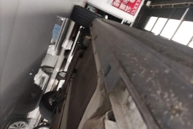 Used Geely Auto Coolray 2023 1.5T DCT Platinum Edition Right Side Sill