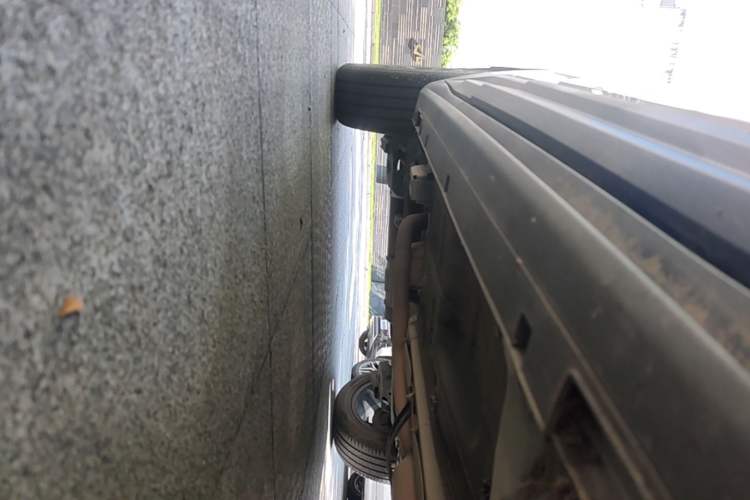 Used Geely Auto Coolray 2023 1.5T DCT Diamond Edition Right Side Sill