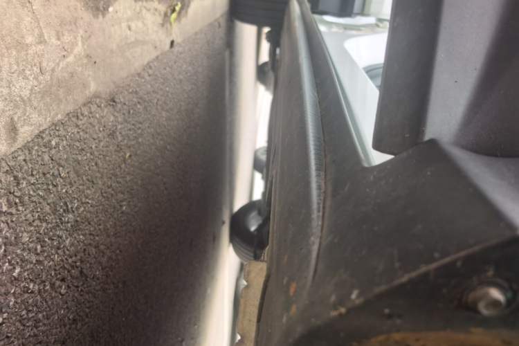 Used Geely Auto Coolray 2023 1.5T DCT Platinum Edition Right Side Sill