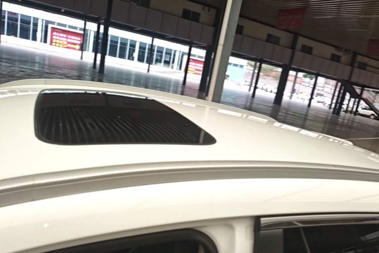 Used Geely Auto Coolray 2023 1.5T DCT Platinum Edition Roof