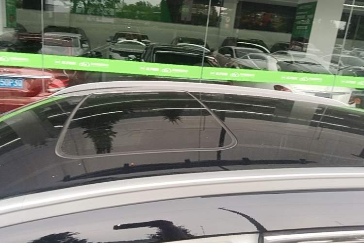 Used Geely Auto Coolray 2023 1.5T DCT Diamond Edition Roof