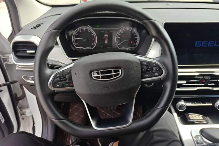 Used Geely Auto Coolray 2023 1.5T DCT Platinum Edition Steering Wheel