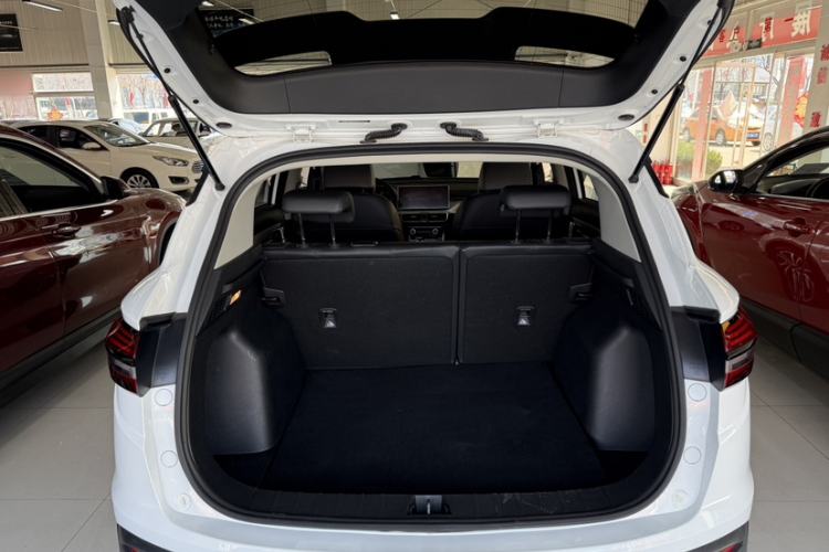 Used Geely Auto Coolray 2023 1.5T DCT Platinum Edition Trunk