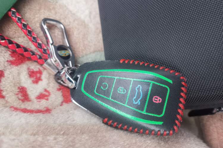 Used Geely Auto Coolray 2023 1.5T DCT Platinum Edition Vehicle Key
