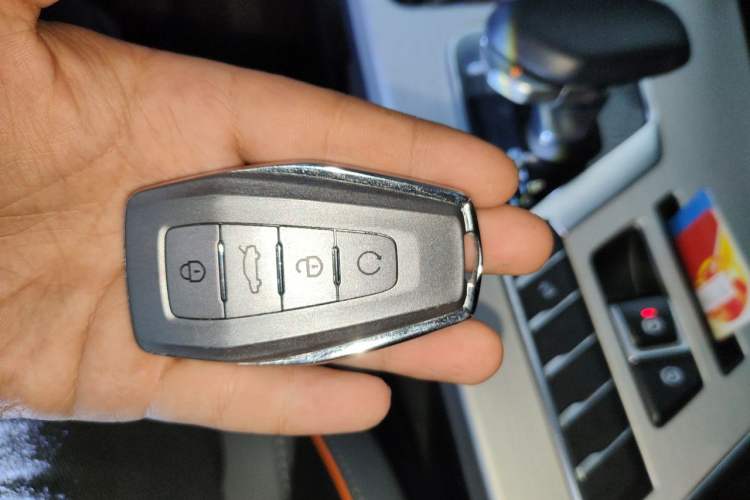 Used Geely Auto Coolray 2023 1.5T DCT Platinum Edition Vehicle Key