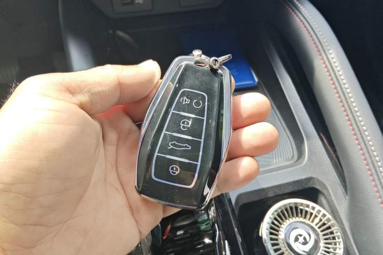 Used Geely Auto Coolray 2023 Bin Yue COOL 1.5TD DCT Champion Edition Vehicle Key