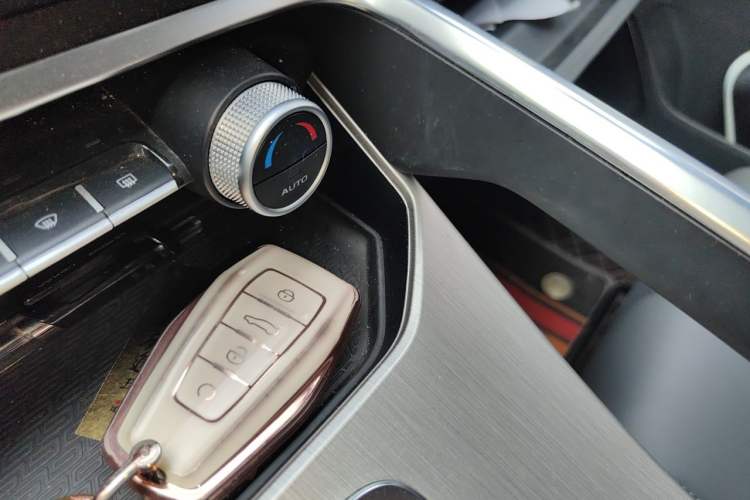 Used Geely Auto Coolray 2023 1.5T DCT Diamond Edition Vehicle Key