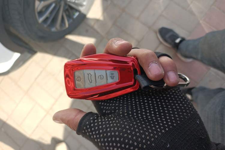 Used Geely Auto Coolray 2023 1.4T Manual Gold Edition Vehicle Key