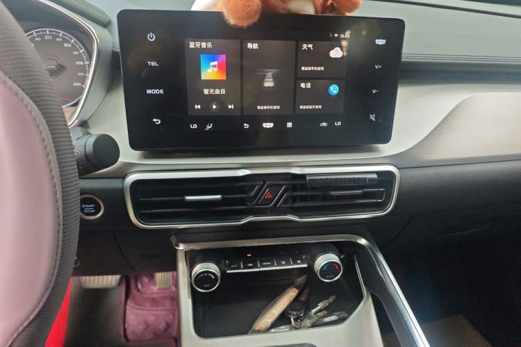 Used Geely Auto Coolray 2024 1.5T DCT Longteng Edition Audio And AC Panel