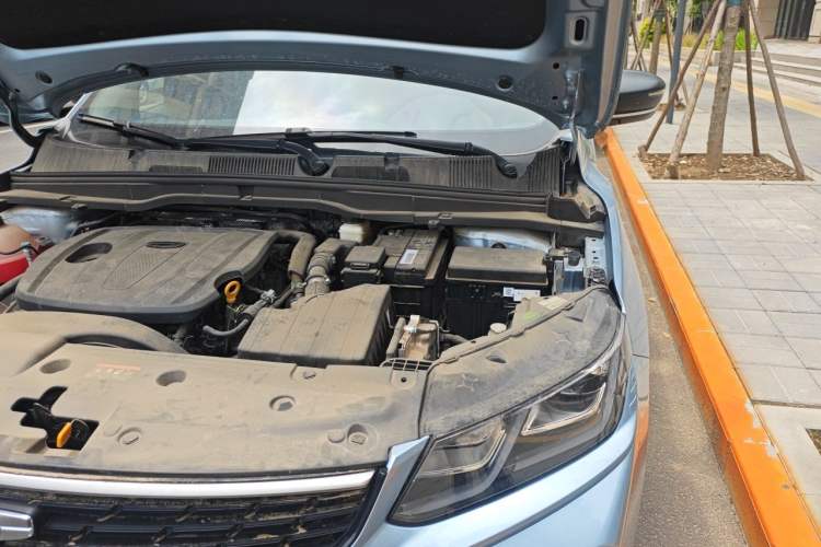 Used Geely Auto Coolray 2024 1.5T DCT Longteng Edition Engine Bay Left