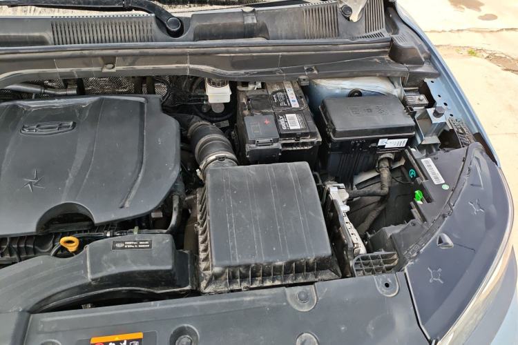 Used Geely Auto Coolray 2024 1.5T DCT Longteng Edition Engine Bay Left