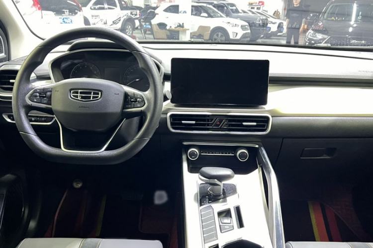 Used Geely Auto Coolray 2024 1.5T DCT Longteng Edition Interior 1