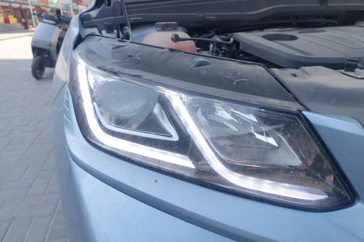 Used Geely Auto Coolray 2024 1.5T DCT Longteng Edition Right Front Headlight