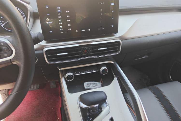 Used Geely Auto Coolray 2024 1.5T DCT Longteng Edition Audio And AC Panel