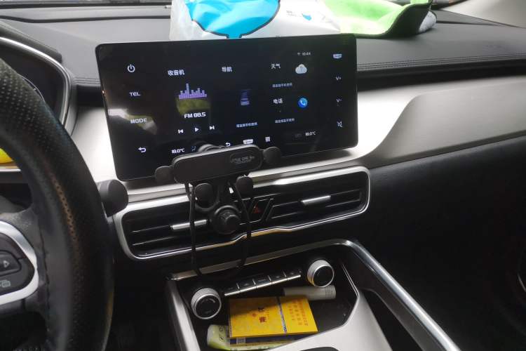 Used Geely Auto Coolray 2024 1.5T DCT Longteng Edition Audio And AC Panel